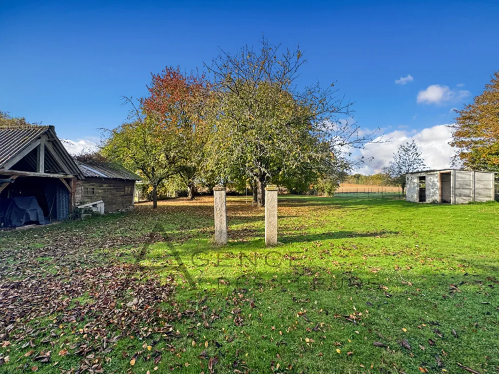 A vendre, jolie maison de 90m² sur un terrain de 2413 m² située au Bosc du Theil 27370