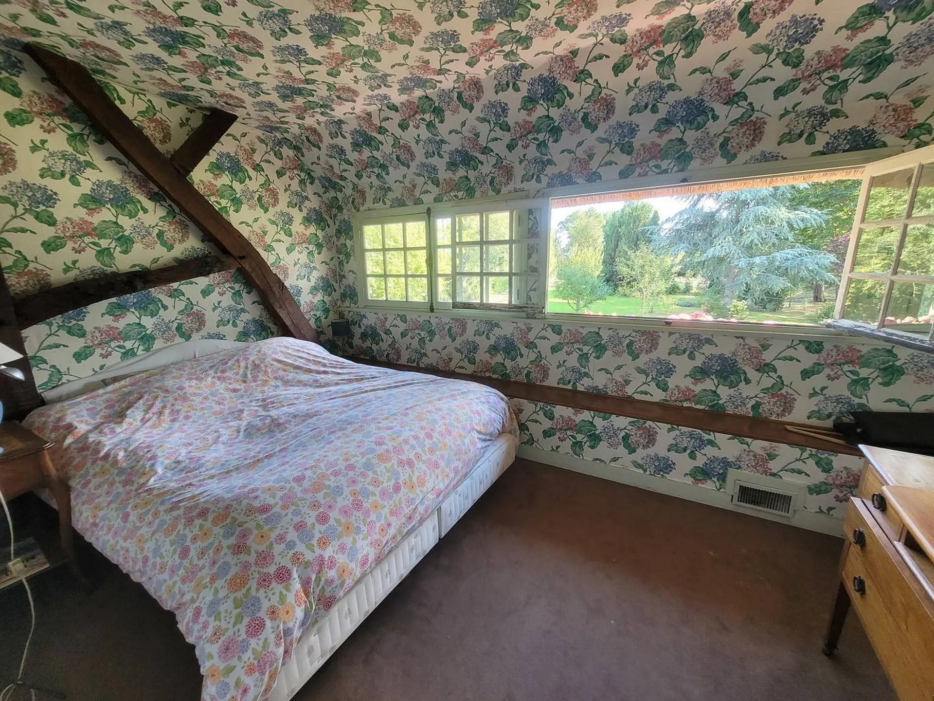 Belle Chaumière Normande sur 8 700 m² de terrain