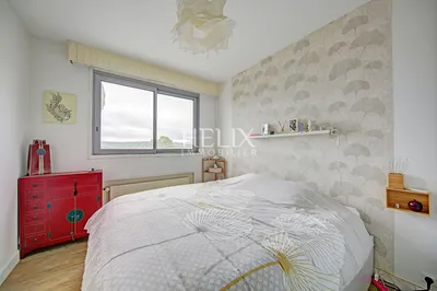 Magnifique 2 pièces au dernier étage avec balcon vue Seine