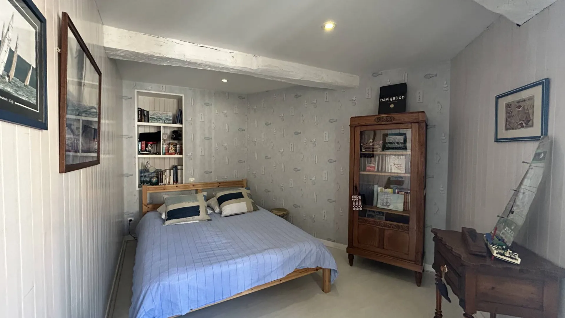 Vends appartement de 105,69 m², cheminée, lingerie, 3 chambres, à deux pas du centre-ville de Dieppe.