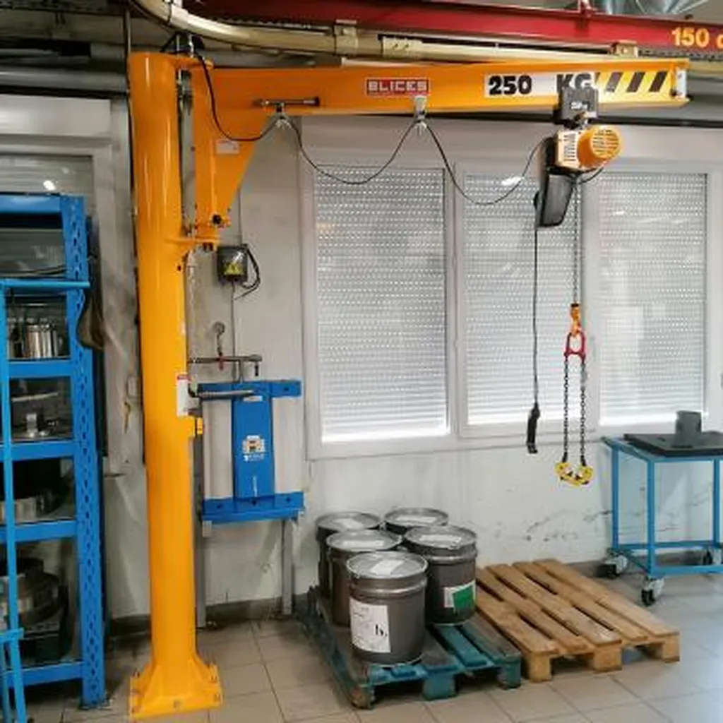 Potence inversée palan à chaîne KITO pinces à fût élingue chaîne à Grenoble en Isère