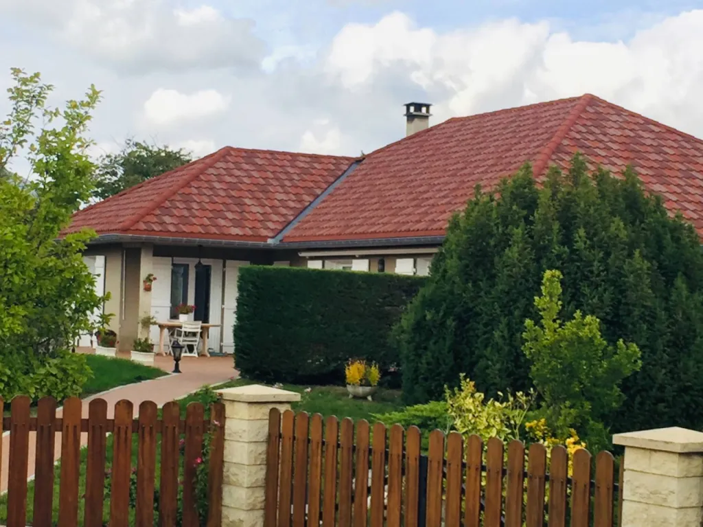 Rénovation Surtoiture bardeaux asphalte Tuile GERARD MILANO