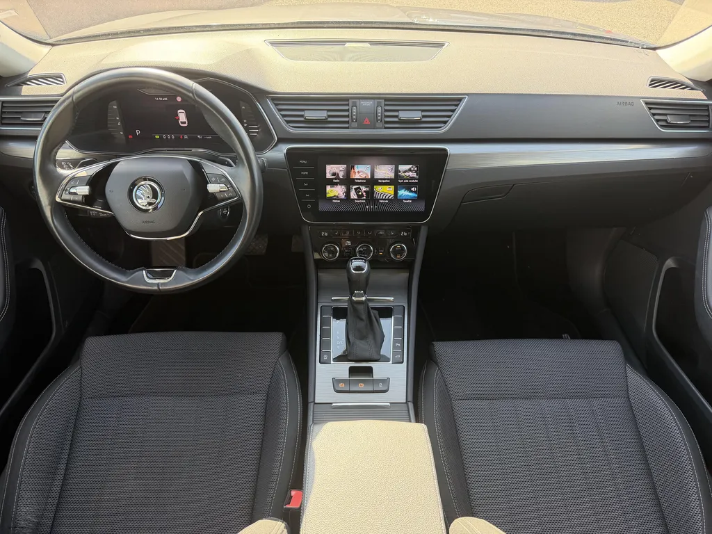 Achat voiture occasion Skoda Superb Combi Style 2.0 TDI 150 DSG7 à proximité de Le Havre et Bolbec