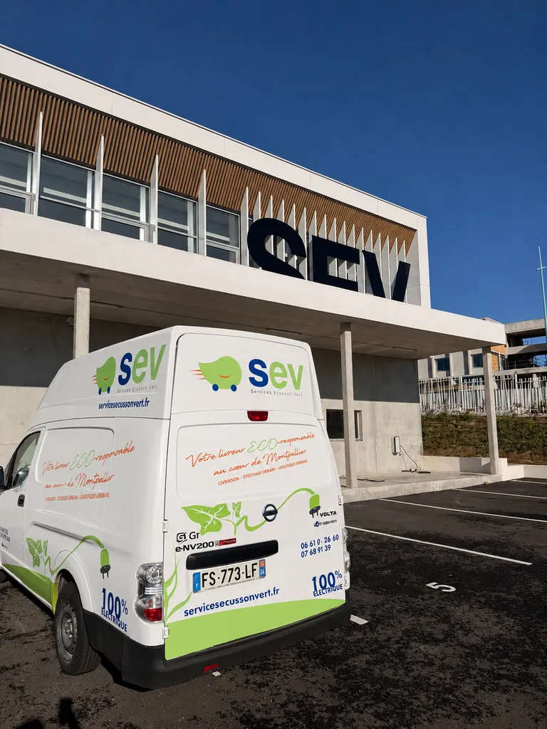 Siege Social Services Ecusson Vert et sa flotte 