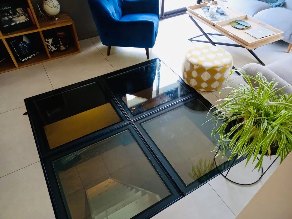 Pose d'une dalle de sol en verre multi feuilleté à Pommier proche de Villefranche sur Saône