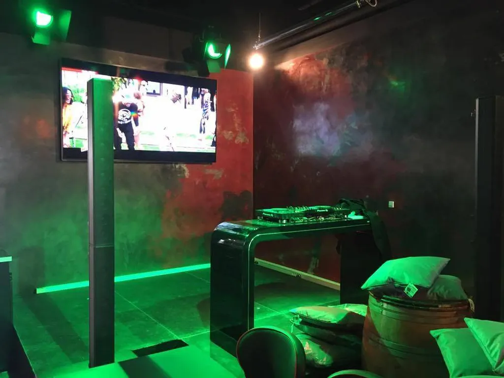 STUC TERRE DU MONDE AU RCT LIVE ESPACE MUSIQUE LIVE