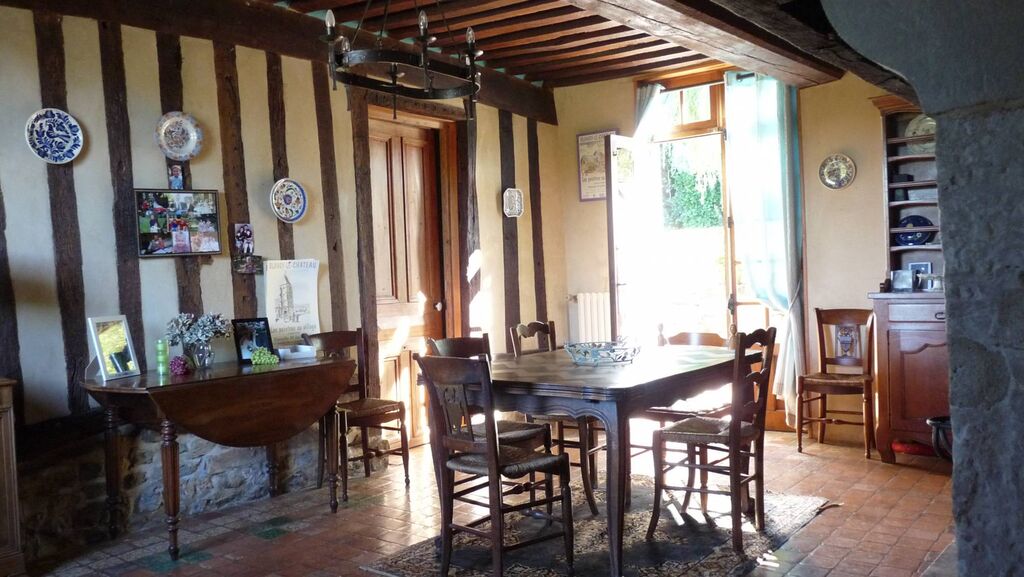 Vente manoir à colombages et ses 11 hectares région lisieux 14100