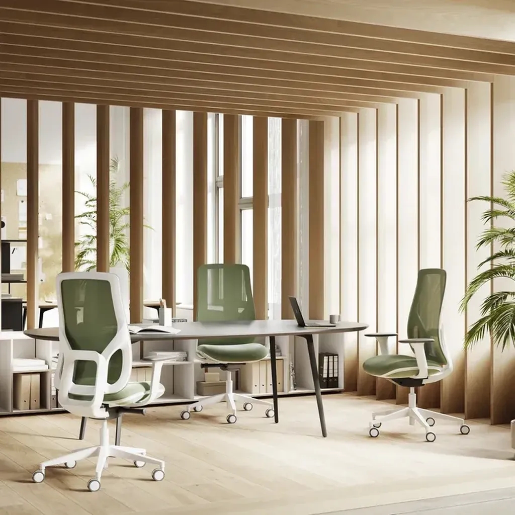 Fauteuil de travail EMAN disponible à ALES GARD