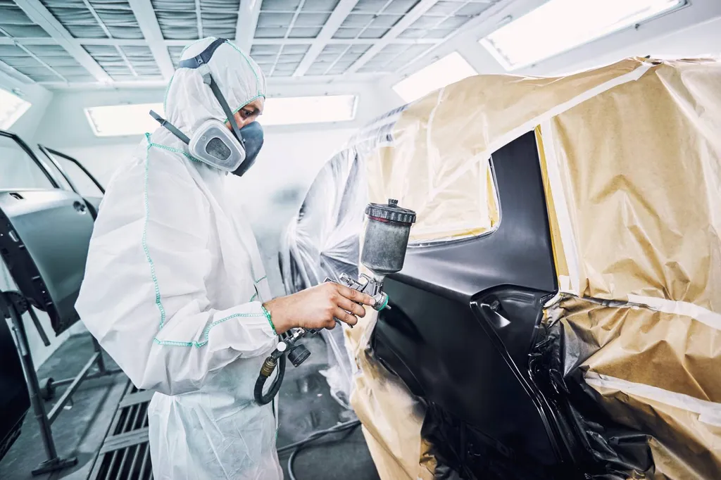 Centre automobile pour refaire la peinture sur une voiture proche de Rouen 76
