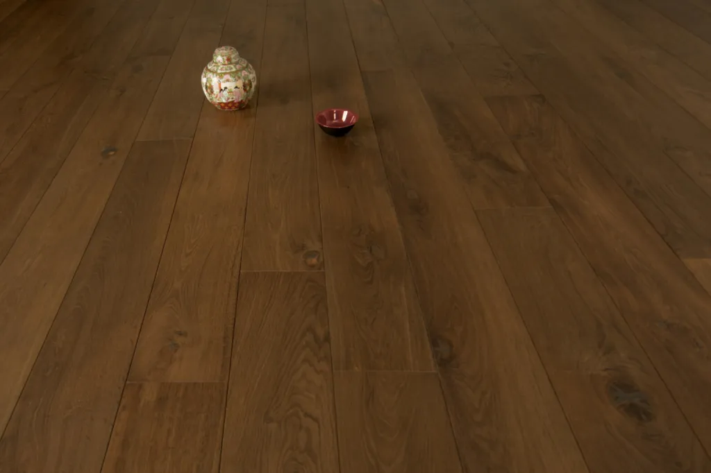 parquet marron point de hongrie
