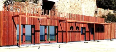 Réalisation bardage et toit terrasse en padouk