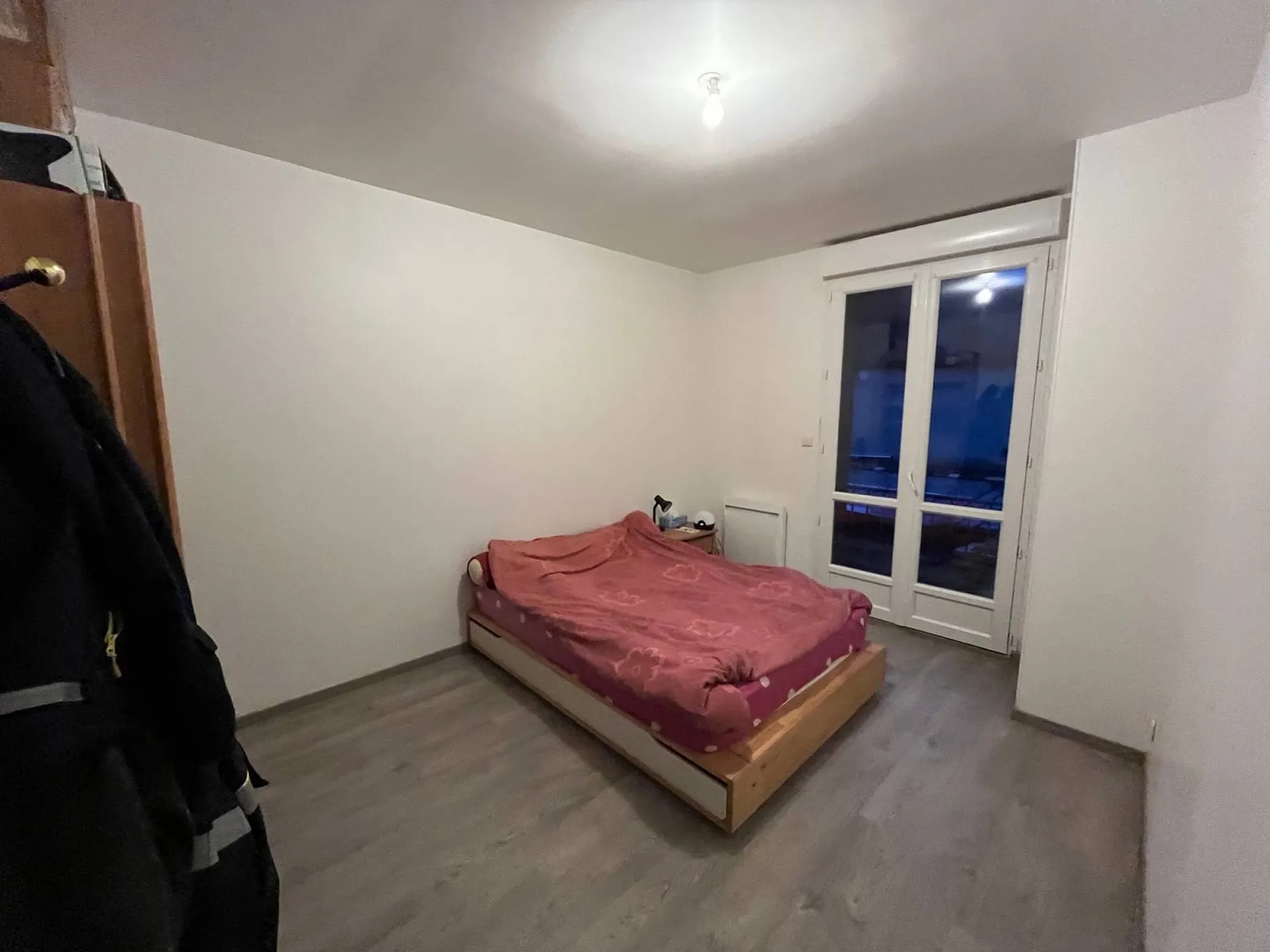 Idéal investisseur ! Appartement loué en centre ville de Caudebec en Caux - Excellent état !