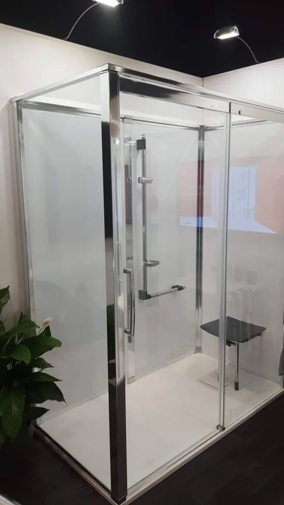 à Marseille Kinedo douche senior prix