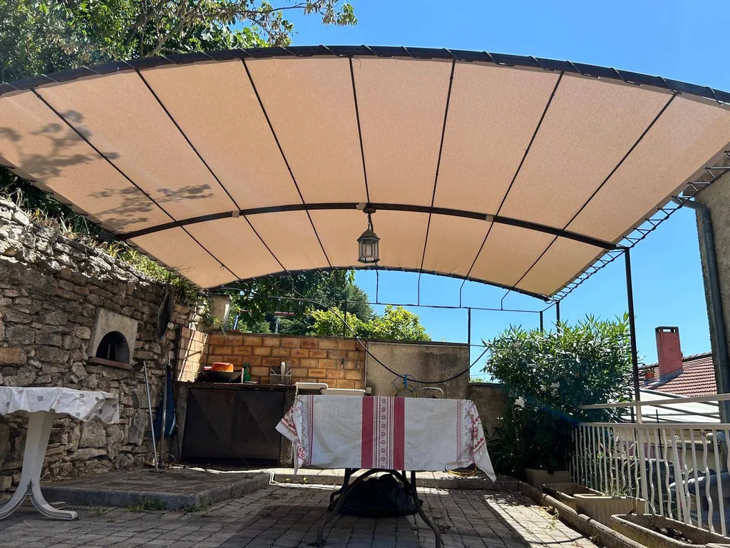 Installation de toile de Pergola à Apt dans le Luberon 84