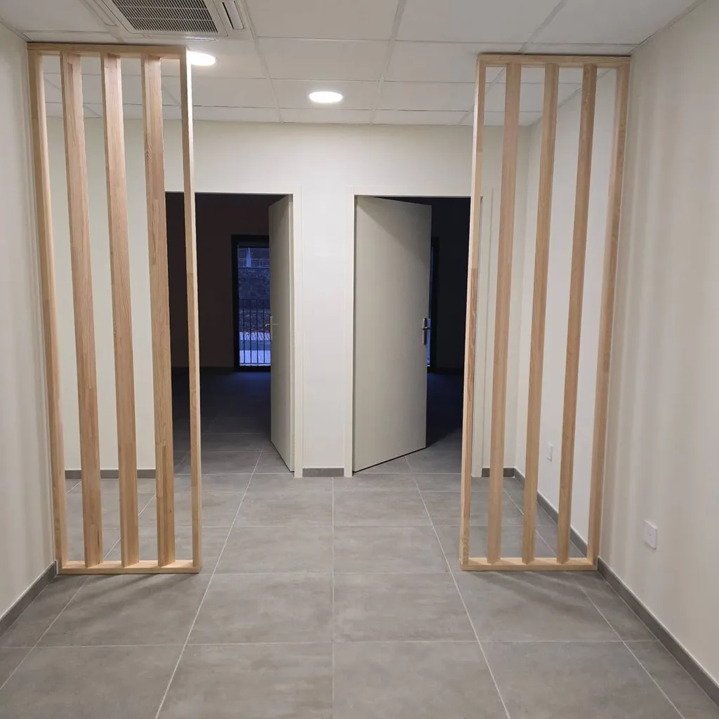 Vérrière claustra sur mesure à Vans