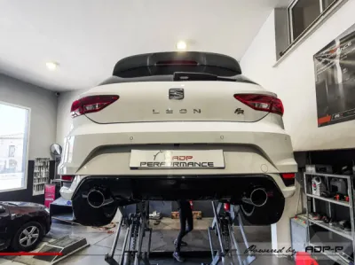 Installation downpipe decata Supersprint Seat Leon 5F 1.8 TSi 180cv | ADP Performance Bouches du Rhône