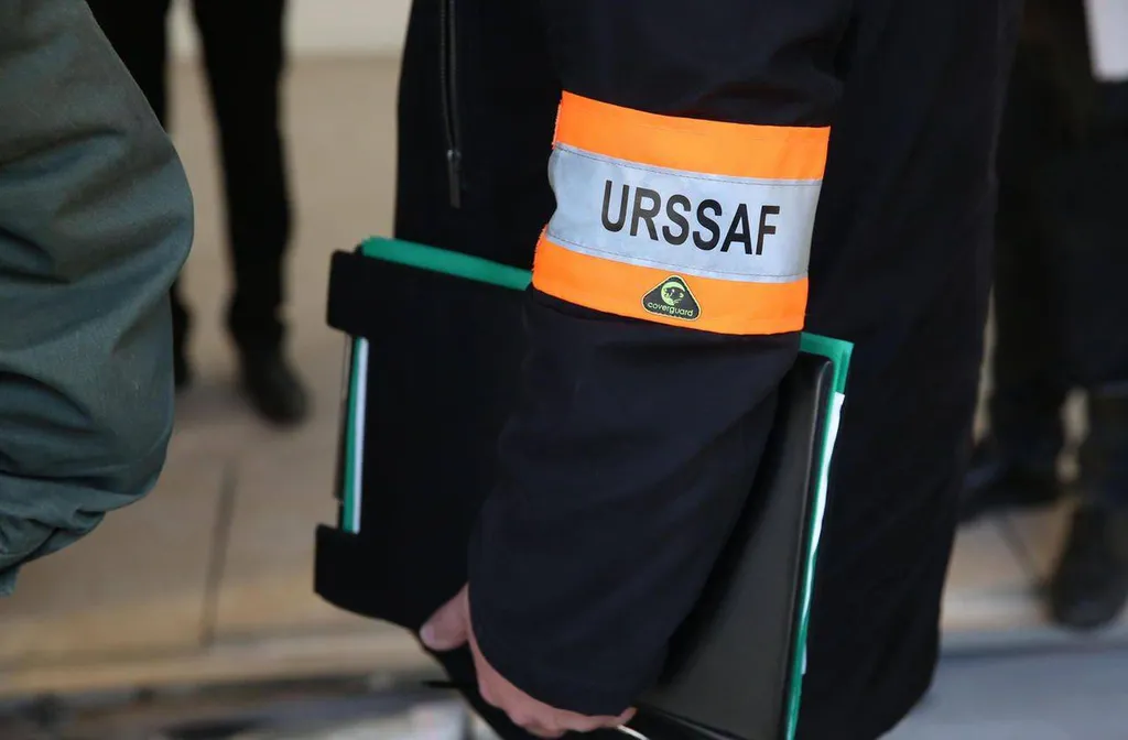 Vigilance Contrôles URSSAF : Le point sur les avantages en nature et les heures supplémentaires