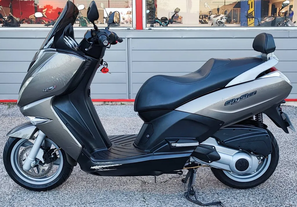 PEUGEOT CITYSTAR 125 DU 11/2015 AVEC 30250 KM.