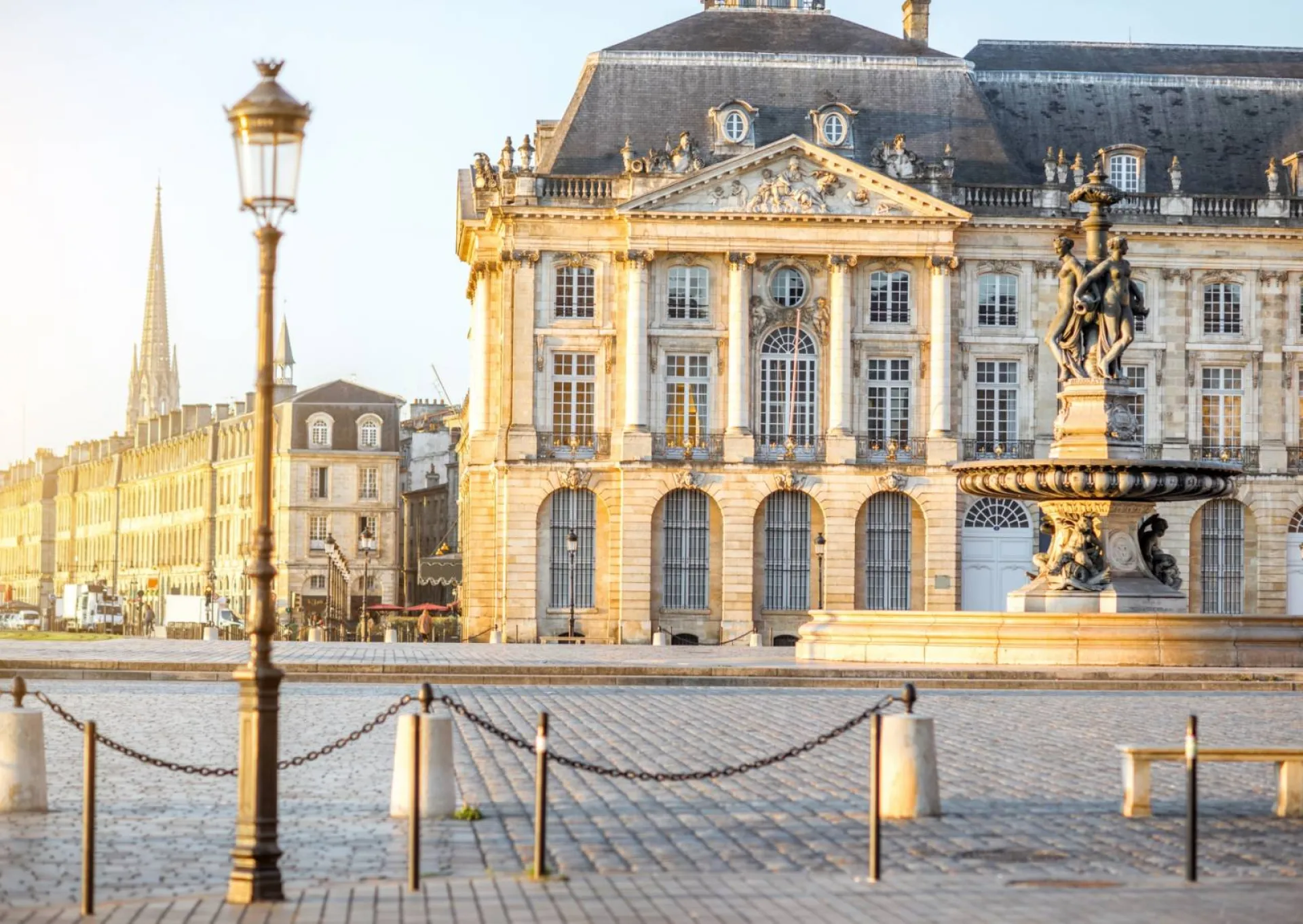 Estimation de bien immobilier Bordeaux : évaluez votre propriété avec Arnaud Droulers Immobilier