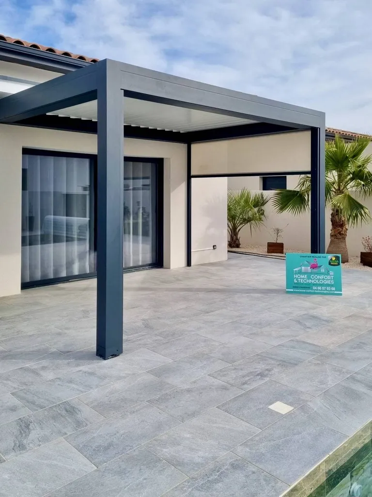 Pergola bioclimatique aluminium Agde 