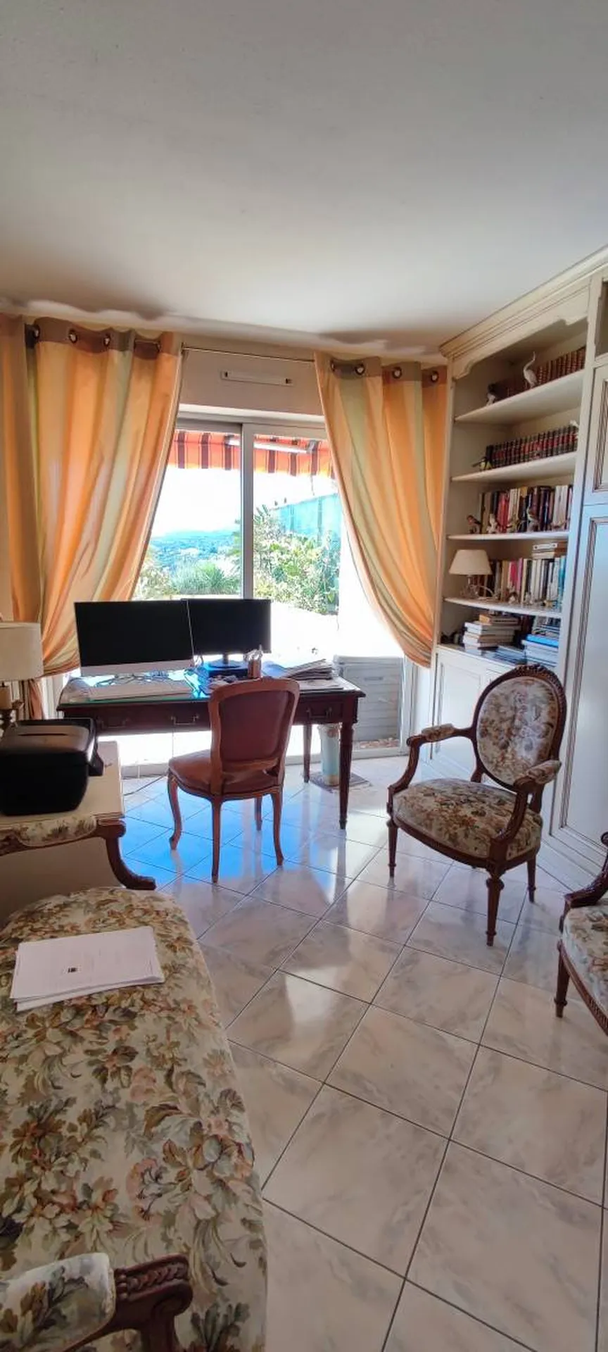 T4 avec terrasse vue mer et garage à Cassis