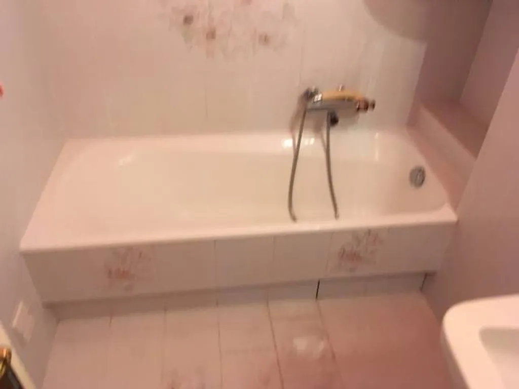 Remplacement d'une baignoire par douche sécurisée pour sénior à Saint-Martin-d’Hères, Isère (38)