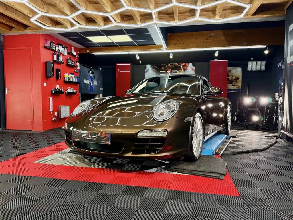 Traitement céramique Porsche 997 Cabriolet à Vaugneray – Detailing haut de gamme pour passionnés Porsche près de Lyon