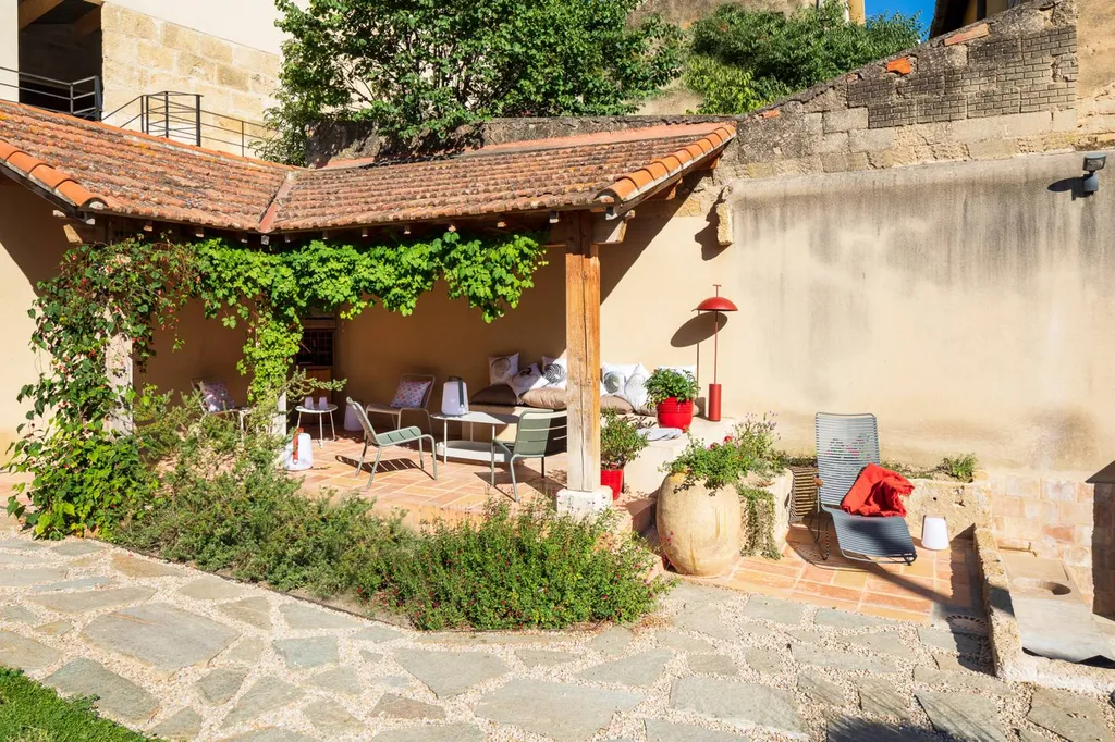 Création d'un abri de jardin d'une maison de ville à Salon de Provence