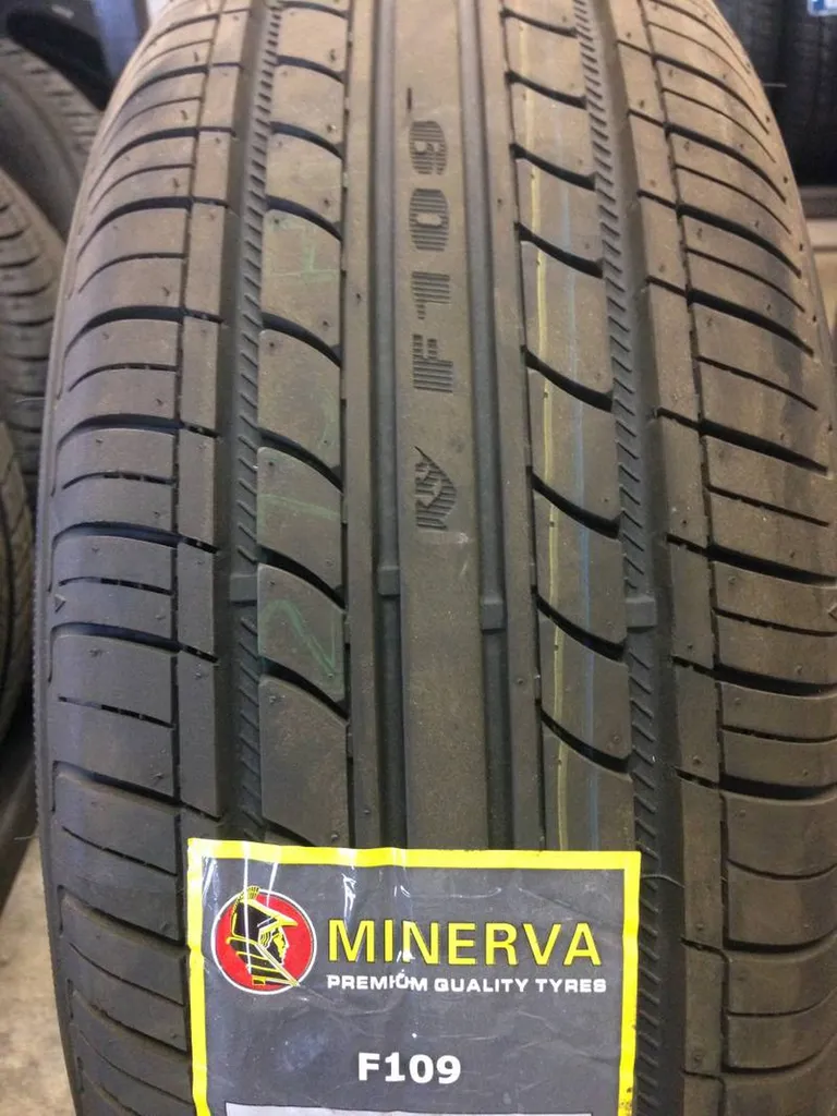 Pneu Minerva F109 en 14 pouces