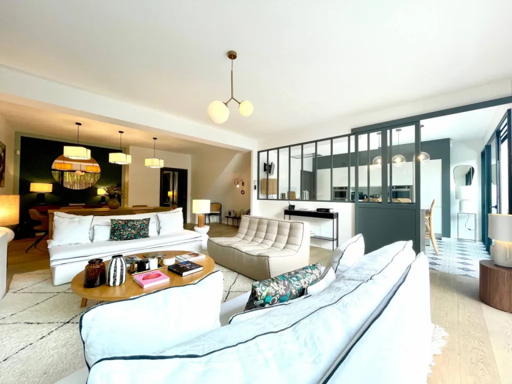 Vendue Belle maison récente Bordeaux Caudéran à proximité du Parc Bordelais 