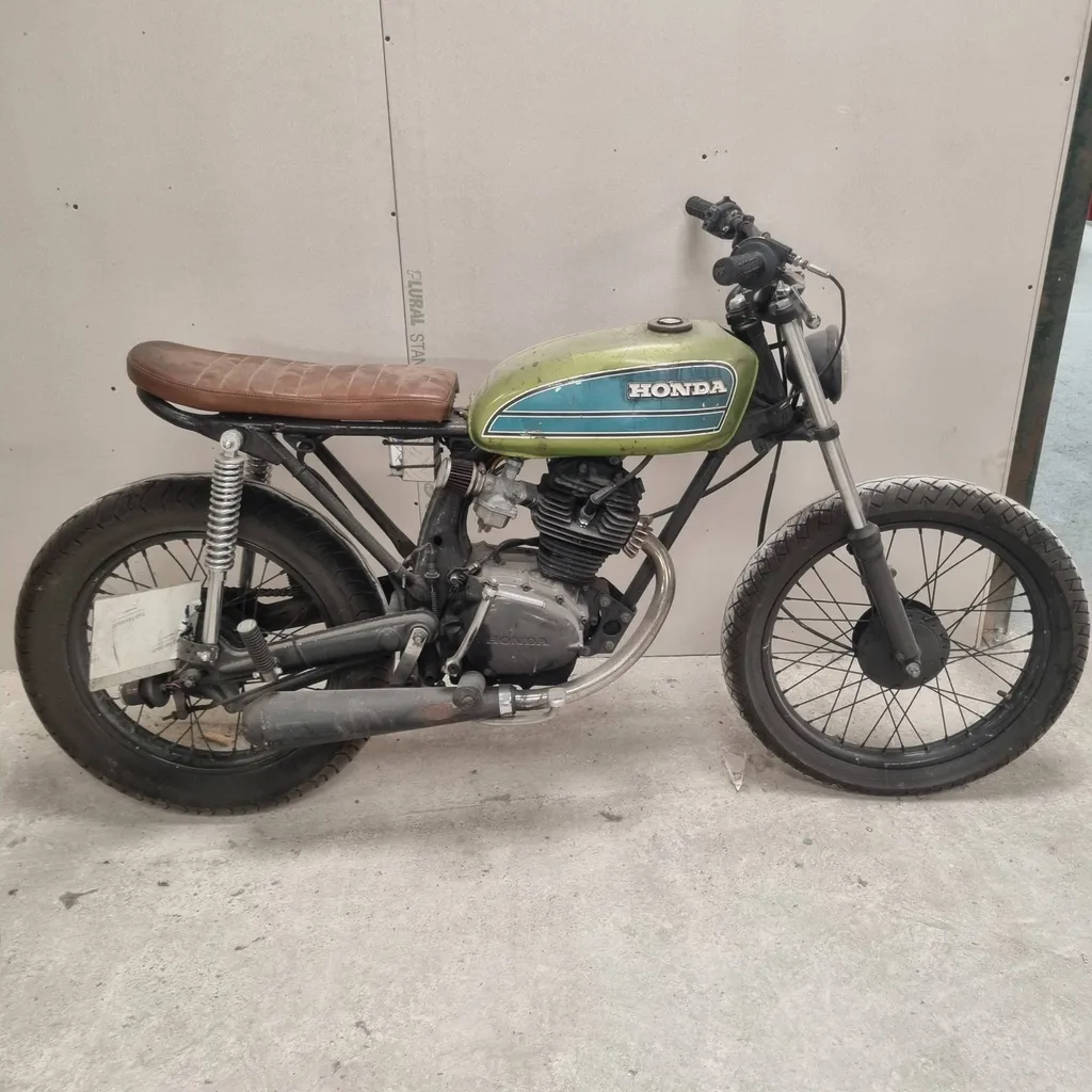HONDA CB125S SIX FOURS LES PLAGES