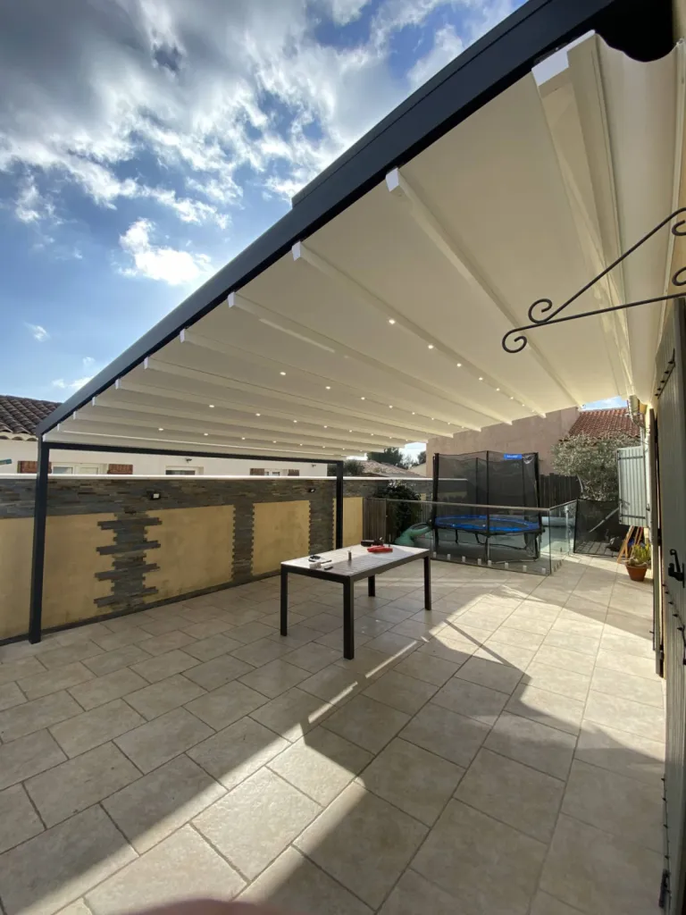pergola à toile étanche sur mesure bouches du rhone