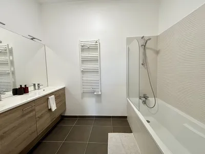 Charmant appartement de 3 pièces meublé à Saint-Germain-En-Laye à deux pas de la forêt et du tramway