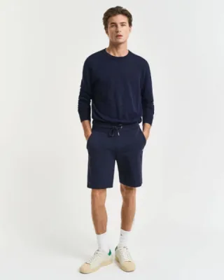 Short de sport homme Gant Shield : le confort mature à Dieppe en Seine-Maritime