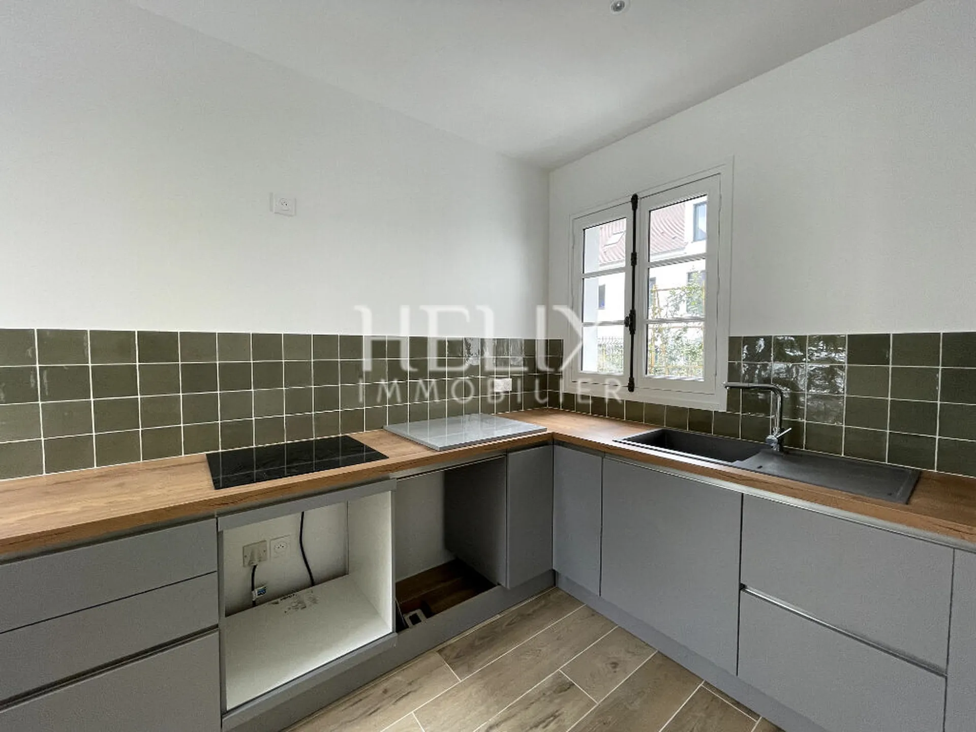 Tout faire à pied dans Saint Germain en Laye en achetant une maison refaite à neuve avec 4 chambres