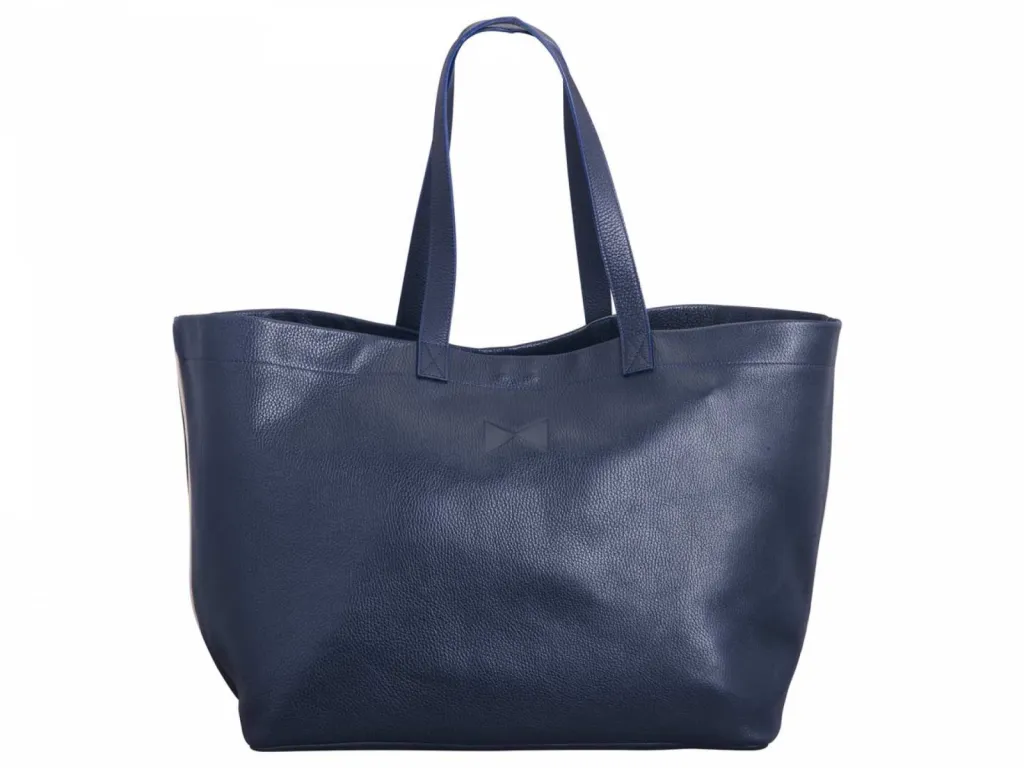 prises de vue maroquinerie packshot sac 2 jours bleu de minuit