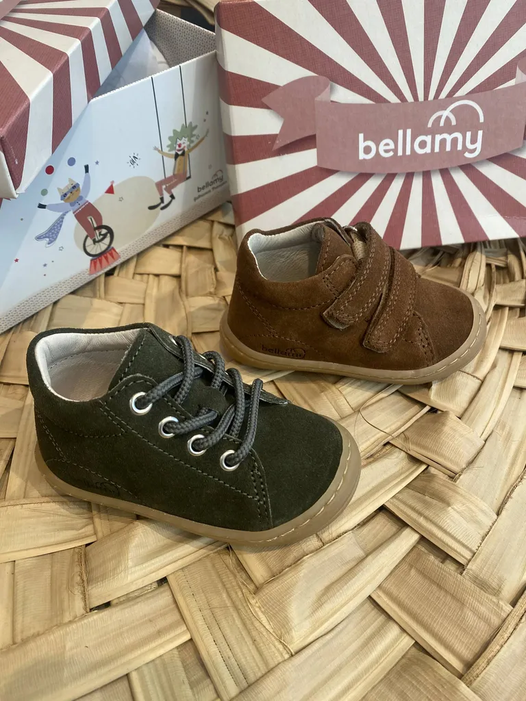 première chussure pour bébé d' 1 an près de Blanquefort 