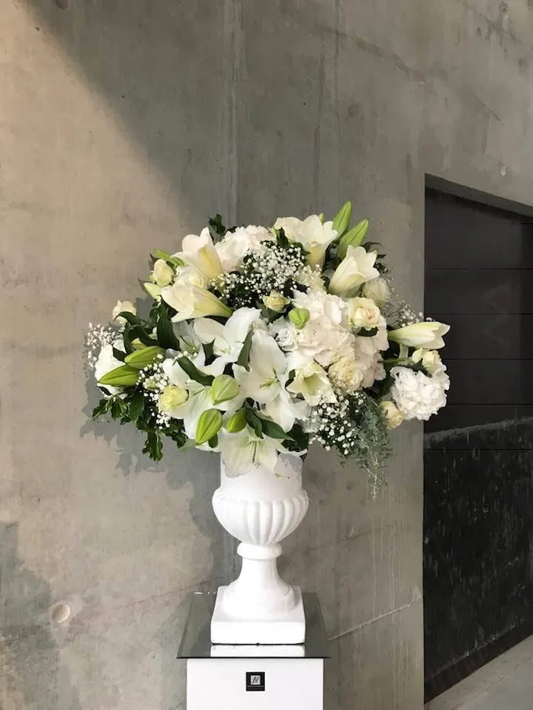 Motif d'accueil floral blanc lyon