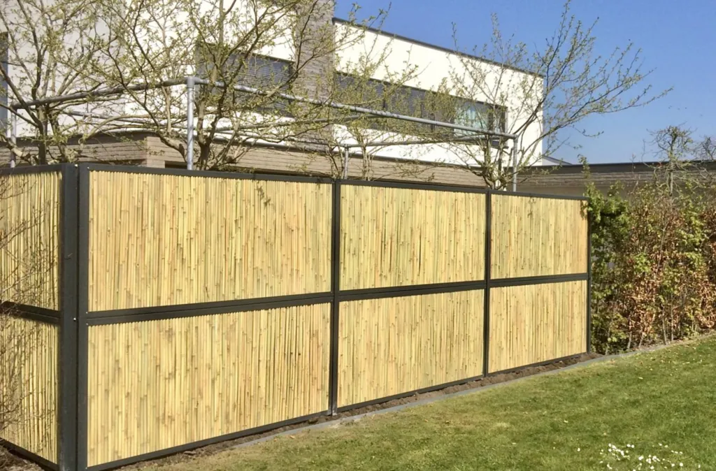 Mur anti bruit en panneaux Bamboowall pour protection d'une propriété dans l'Eure 27