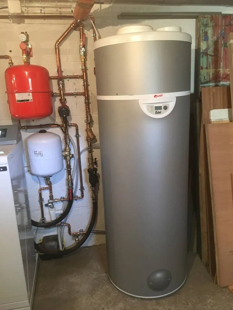 INSTALLATION D'UN CHAUFFE-EAU THERMODYNAMIQUE A FAUVILLE-EN-CAUX 76