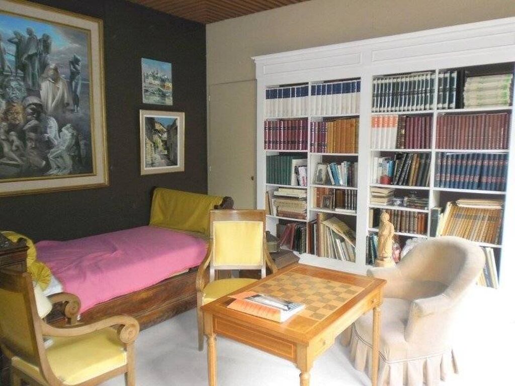 EN VENTE MAISON DE CARACTERE DANS LE CENTRE VILLE DE LISIEUX 14100