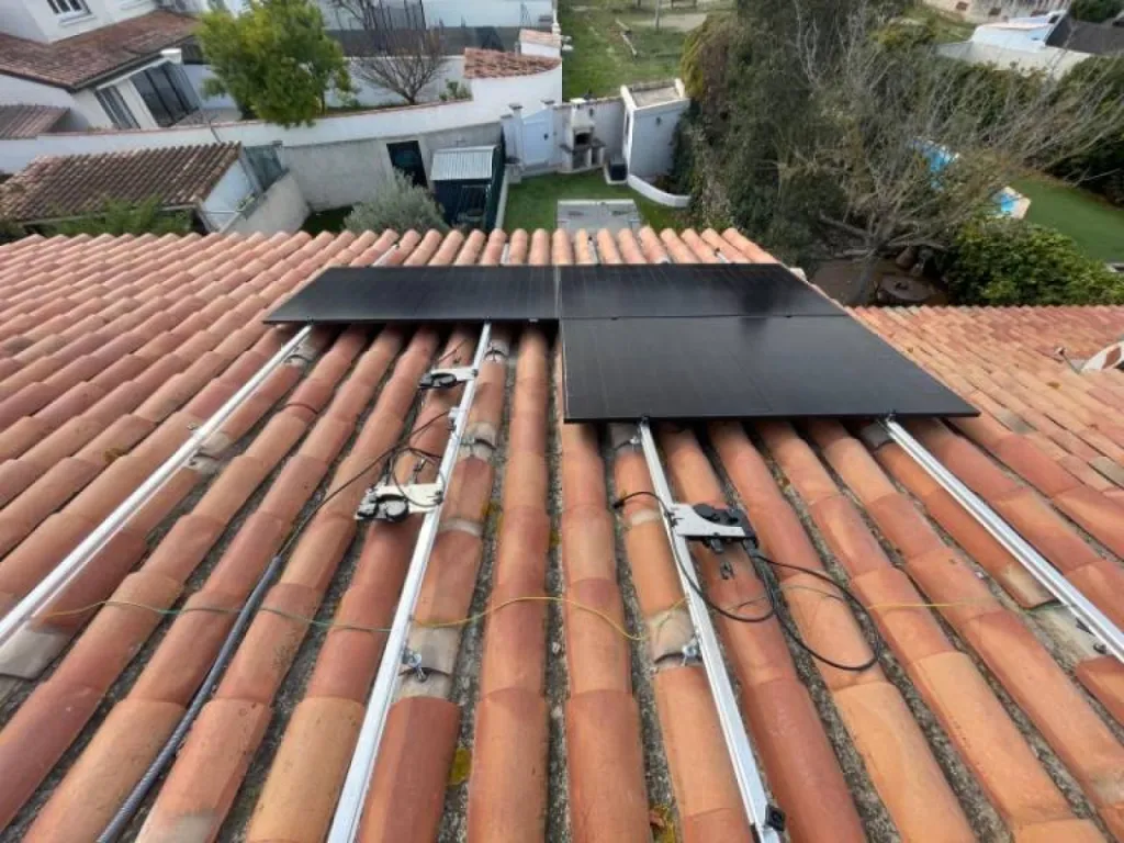 Onduleur Enphase pour installation solaire à Château Neuf les Martigues