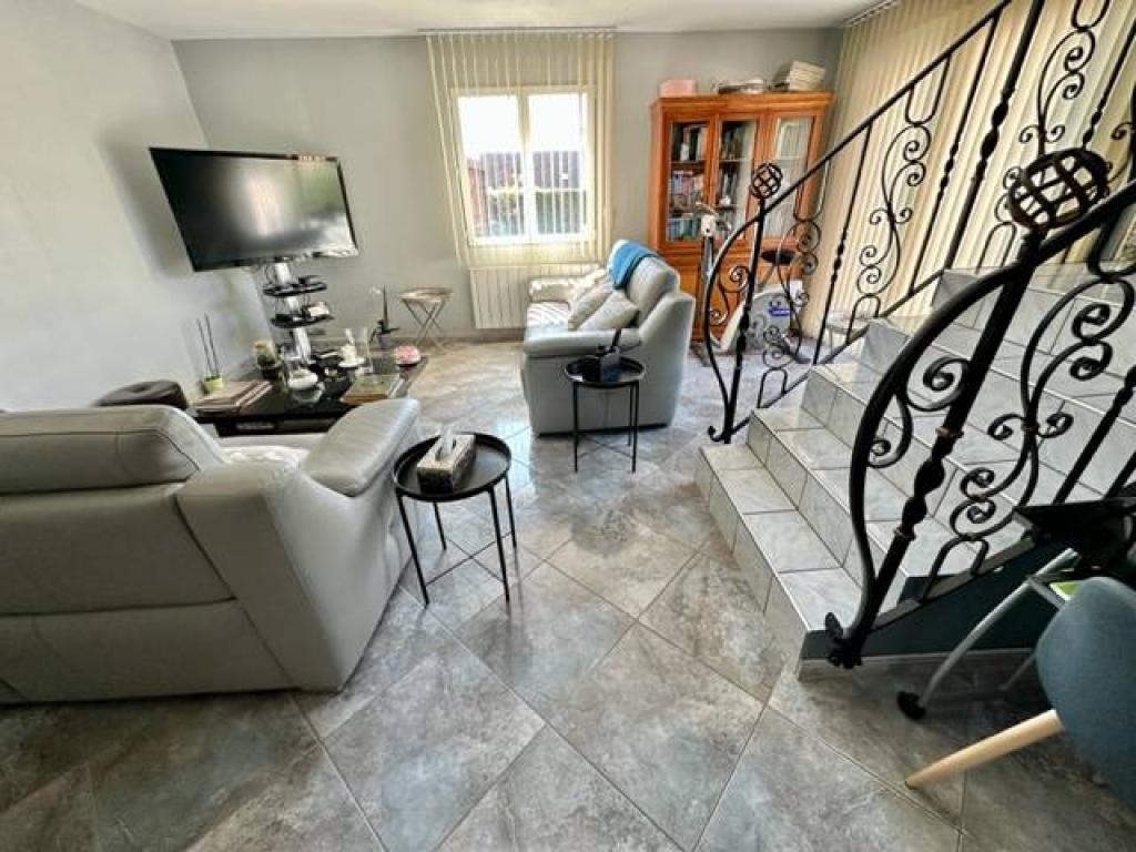 A vendre maison de 168 m² sur la commune de SAINT AUBIN LES ELBEUF