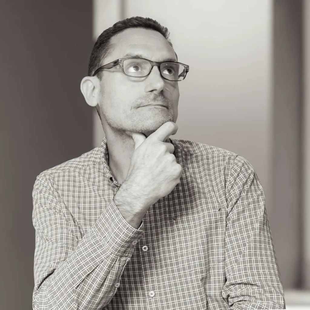 photographe portrait corporate original à Lyon une photo qui révèle la personnalité du collaborateur