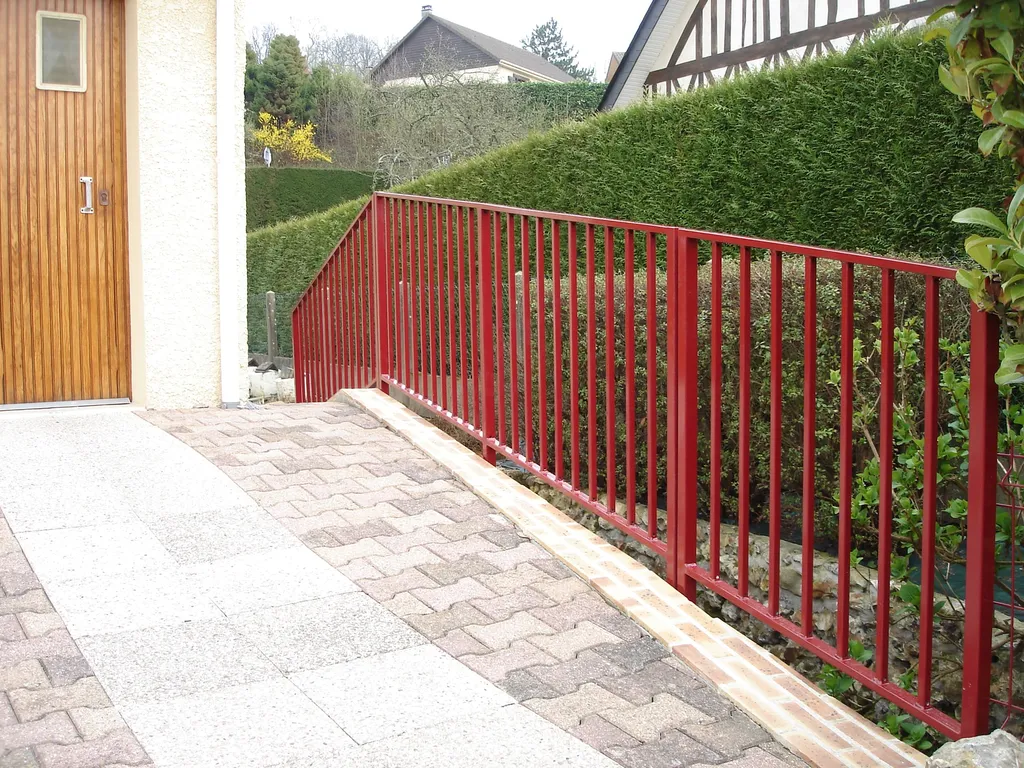 Installation de Gardes Corps Maison, Balcons, Escaliers Extérieurs et Mains Courantes Sécurisées pour Pavillons à Bourg Achard dans l'Eure 27 et sa Région