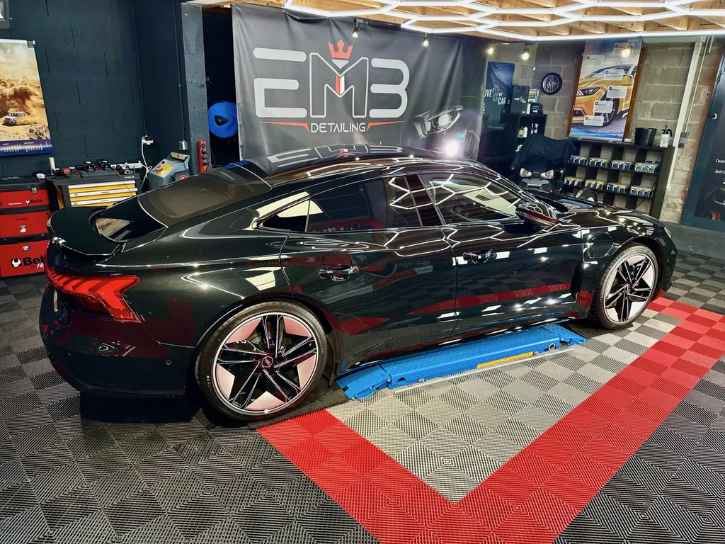 Detailing Lyon spécialiste du traitement céramique et de la protection carrosserie Audi e-tron GT