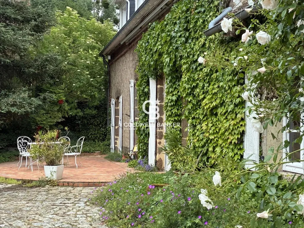 Propriété de charme avec terrain, dépendance et authenticité – Le Mans & environs