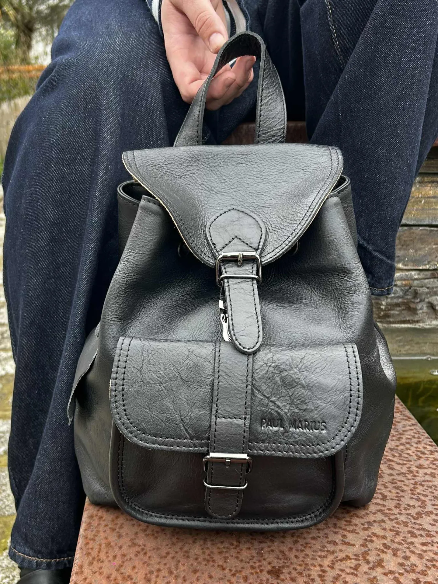 Sac à dos le Baroudeur Noir de Paul Marius disponible chez Evasion Eu