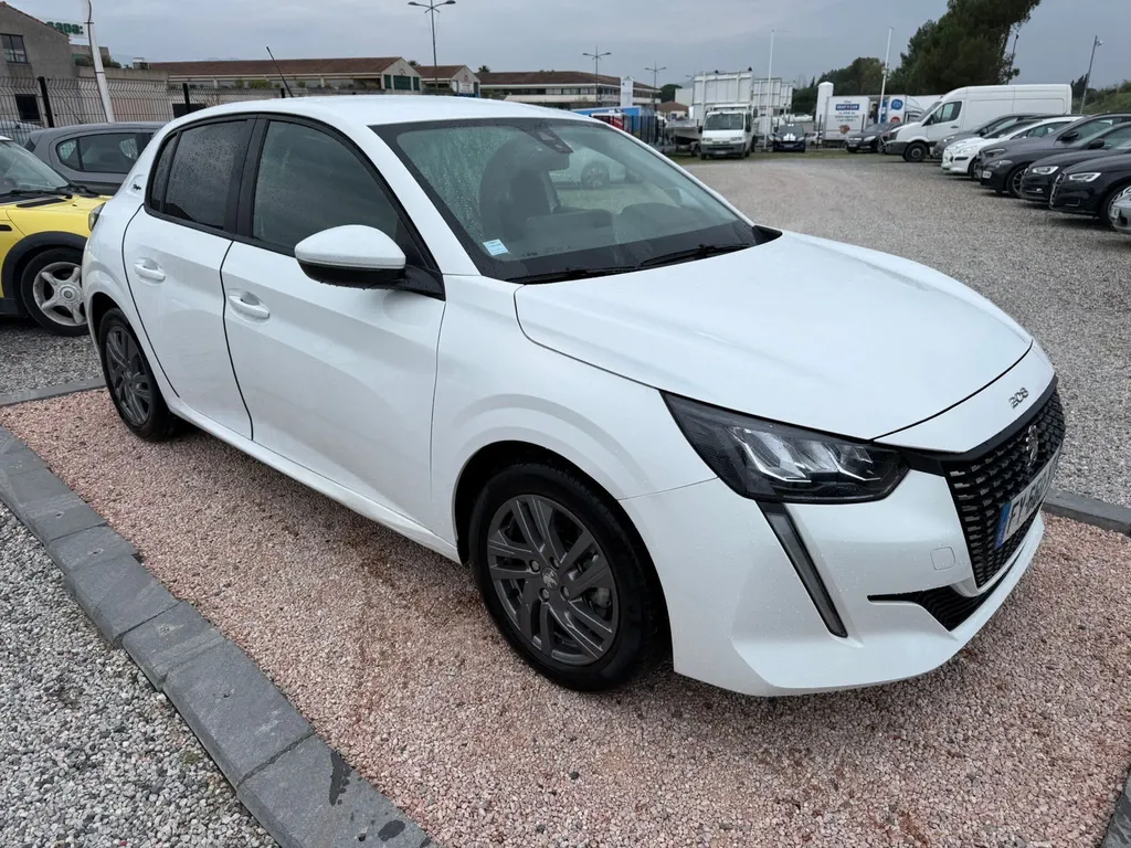 PEUGEOT 208 STYLE 1.2 THP 100CV 
