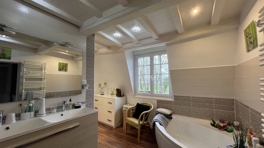 Propriété de caractère dans un cadre authentique et paisible